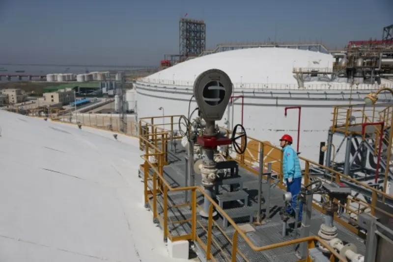 The LNG receiving terminal has transported over 100 billion cubic meters of natural gas abroad
